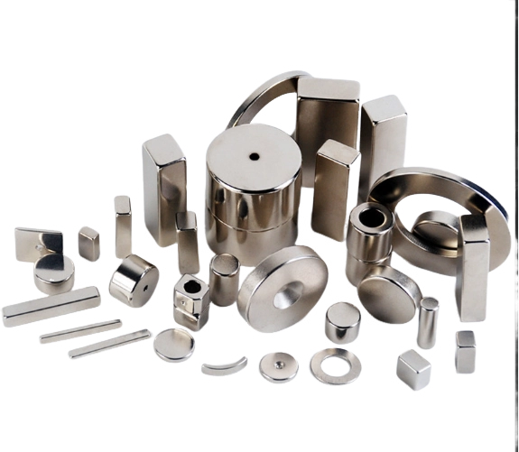 Imanes de AlNiCo fundido